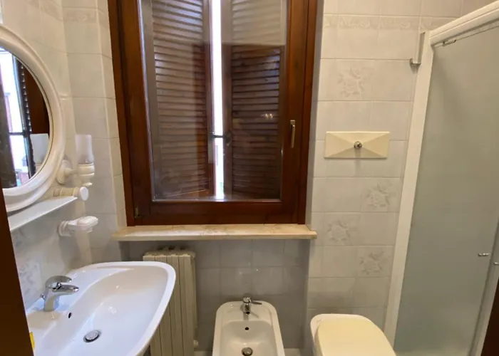 Casa Rina בית הארחה ורונה
