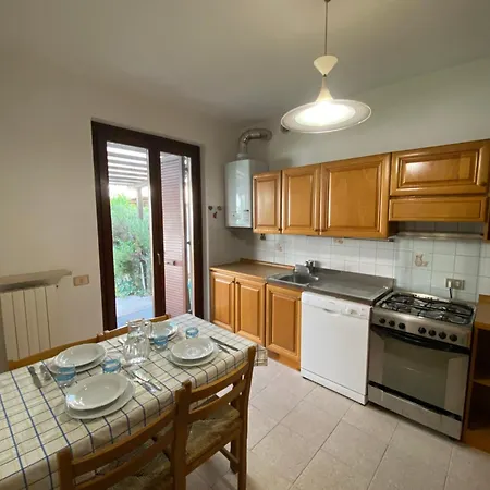 Vendégház Casa Rina